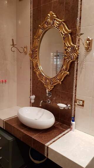 Апартаменты Deluxe City Center Apartment Баку Апартаменты с 3 спальнями-23