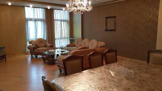 Апартаменты Deluxe City Center Apartment Баку Апартаменты с 3 спальнями-49