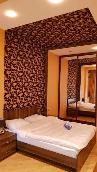 Апартаменты Deluxe City Center Apartment Баку Апартаменты с 3 спальнями-58