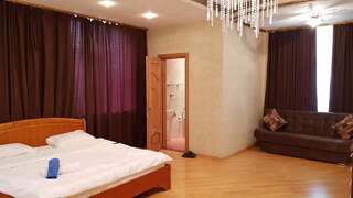 Апартаменты Deluxe City Center Apartment Баку Апартаменты с 3 спальнями-9